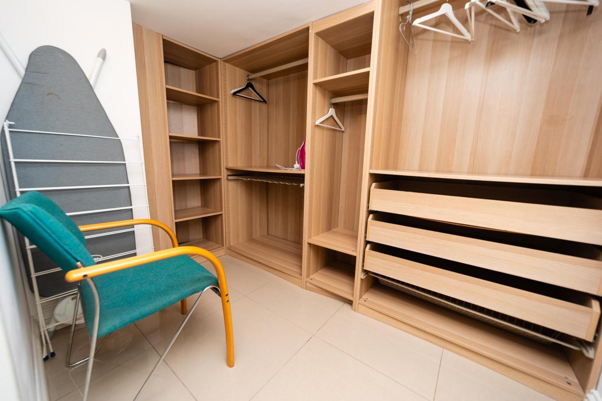 Spacious Flat With Patio & Parking In City Centre Ридинг Экстерьер фото